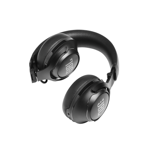 JBL Club 700BT - Black - Wireless on-ear headphones - Detailshot 4 image number null